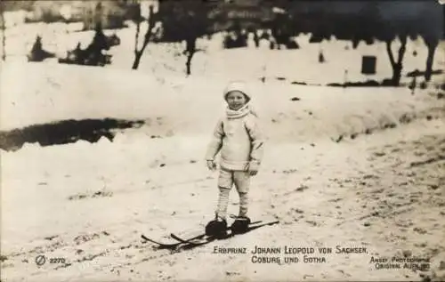 Ak Erbprinz Johann Leopold von Sachsen Coburg und Gotha beim Skifahren, Kinderportrait