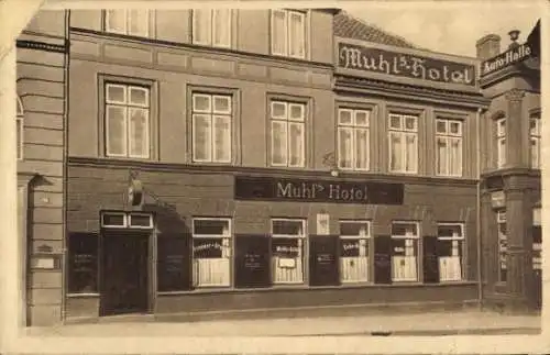 Ak Kiel, Muhls Hotel