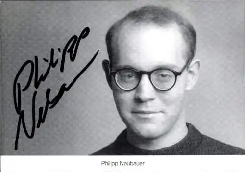 Ak Schauspieler Philipp Neubauer, Portrait als Philipp Sperling in Lindenstraße, Autogramm