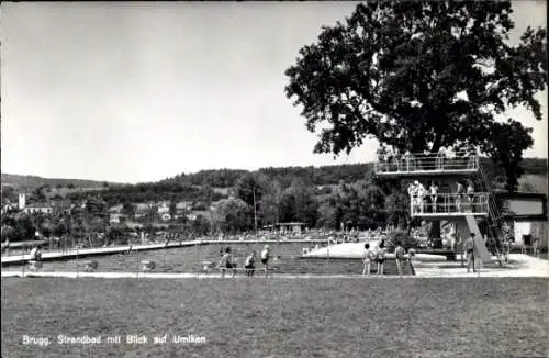 Ak Brugg Kt Aargau Schweiz, Strandbad mit Blick auf Umiken