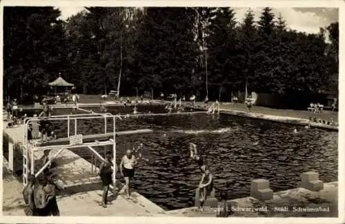 Ak Villingen im Schwarzwald, Städtisches Schwimmbad