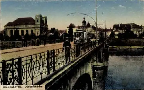 Ak Thionville Diedenhofen Lothringen Moselle, Moselbrücke, Straßenbahn