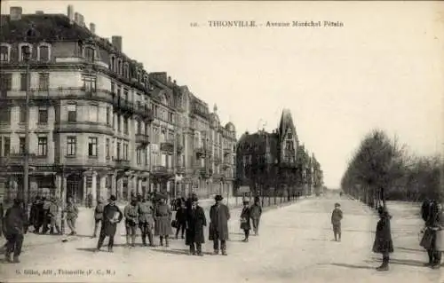 Ak Thionville Diedenhofen Lothringen Moselle, Avenue Marechal-Petain