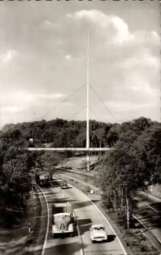 Ak Duisburg im Ruhrgebiet, Tierpark, Brücke der Weltausstellung 1958 zum Erweiterungsgelände