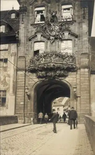 Ak Bamberg an der Regnitz Oberfranken, Rathaus aus dem 17. Jahrhundert, Tor