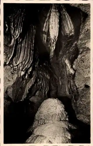 Ak Ahorntal in der Fränkischen Schweiz, Burg Rabenstein, Sohienhöhle, Millionär, Kronleuchter-Partie