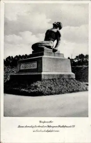 Ak Grafenwöhr in der Oberpfalz Bayern, Denkmal, Gefangenen-Friedhof, Rückgabe an Frankreich