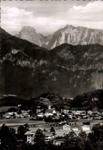 Ak Oberaudorf in Oberbayern, Totalansicht, Wilder Kaiser