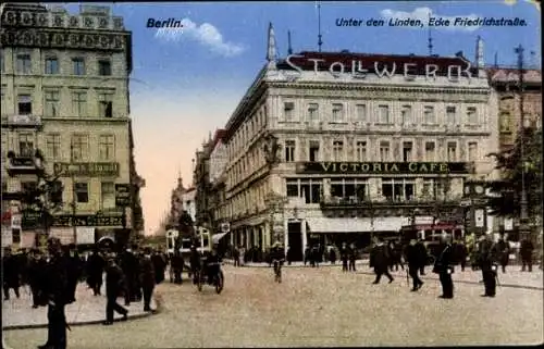 Ak Berlin Mitte, Unter den Linden Ecke Friedrichstraße, Victoria Café, Reklame Stollwerck