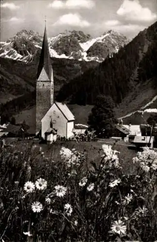 Ak Mittelberg im Allgäu, Kirche, Schafalpköpfe