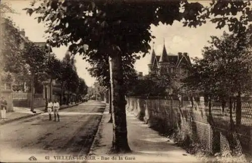 Ak Villers sur Mer Calvados, Rue de la Gare