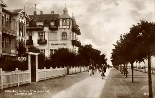 Ak Ostseebad Bansin Heringsdorf auf Usedom, Promenade mit Bansiner Hof