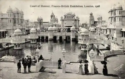 Ak London City England, Französisch-Britische Ausstellung 1908, Ehrenhof