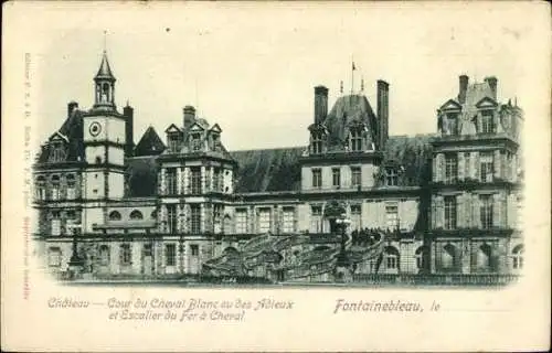 Set von 57 Ak Fontainebleau Seine et Marne