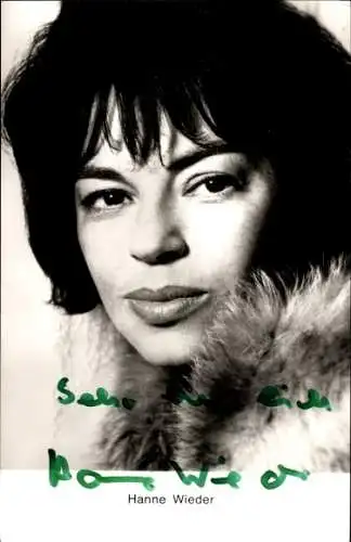 Ak Schauspielerin Hanne Wieder, Portrait , Pelz, Autogramm