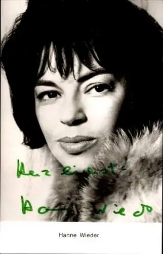 Ak Schauspielerin Hanne Wieder, Portrait , Pelz, Autogramm