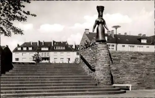 Ak Solingen im Bergischen Land, Rostertreppe, Statue