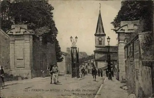 Ak Verdun Meuse, Porte de Metz (St-Victor), Libraire Feys