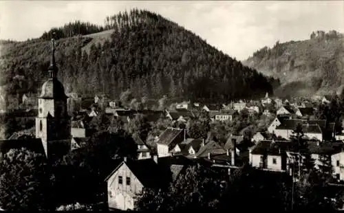 Ak Friedrichroda im Thüringer Wald, Teilansicht, Kirchturm