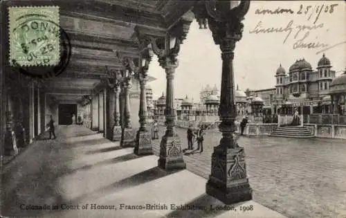 Ak London City, Franco-Britische Ausstellung 1908, Kolonnade im Ehrenhof