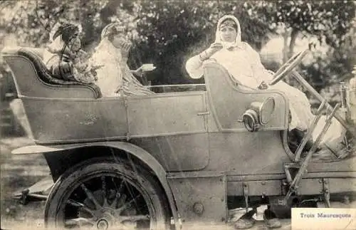 Ak Drei Frauen in einem Automobil, Maghreb