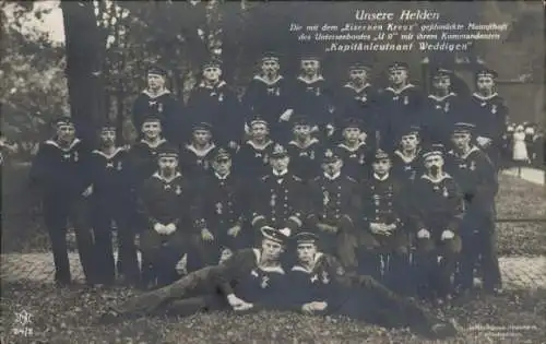 Ak Besatzung des Unterseebootes U 9, Otto Weddigen, Marineoffizier, Kapitänleutnant