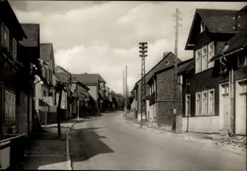 Ak Neustadt am Rennsteig Großbreitenbach in Thüringen, Bahnhofstraße