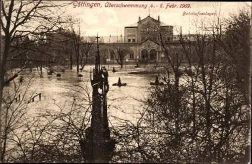 Ak Göttingen in Niedersachsen, Überschwemmung am 04-06. Februar 1909, Bahnhofsanlagen