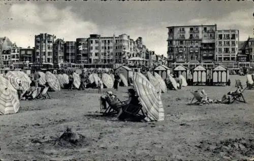 Ak La Panne De Panne Westflandern, Strand