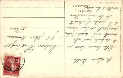 Präge Passepartout Ak Frau auf einer Wiese am Ufer