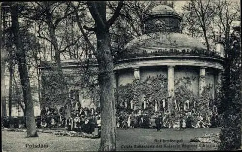 Ak Potsdam, Antikentempel, letzte Ruhestätte Kaiserin Auguste Viktoria