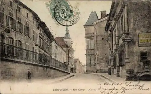 Ak Saint Mihiel Meuse, Rue Carnot, Rathaus