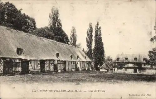 Ak Villers sur Mer Calvados, Cour de Ferme