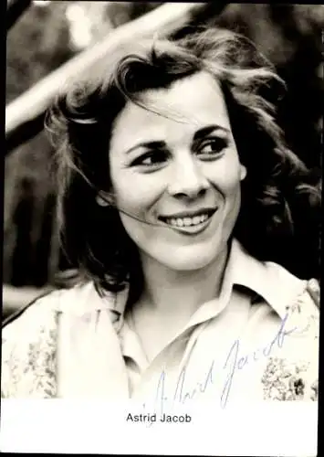 Ak Schauspielerin Astrid Jacob, Portrait, Autogramm