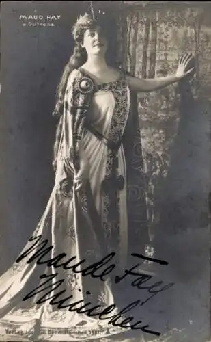 Ak Opernsängerin Maud Fay als Gutrune, Portrait, Autogramm