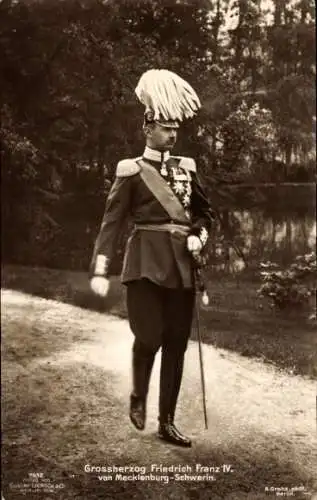 Ak Großherzog Friedrich Franz IV von Mecklenburg Schwerin, Portrait, Paradeuniform