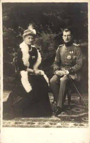 Foto Ak Prinzessin Arnulf von Bayern, Theresia von und zu Liechtenstein, Sohn Prinz Heinrich