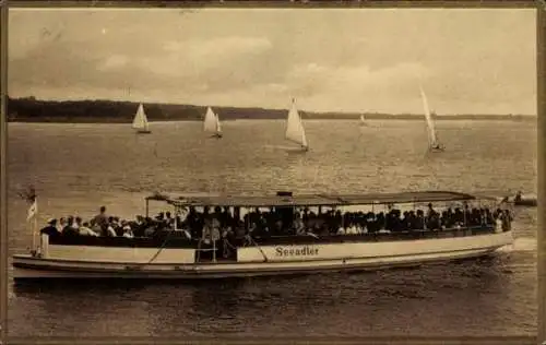 Ak Neuruppin in Brandenburg, Neuruppiner Personenschifffahrt, Schiff Seeadler, Segelboote