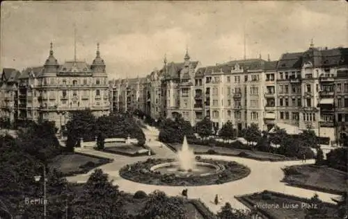 Ak Berlin Schöneberg, Viktoria Luise Platz, Commerzbank, Springbrunnen