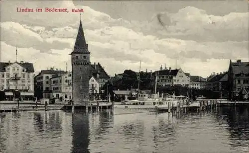 Ak Lindau am Bodensee Schwaben, Hafen, Dampfschiff