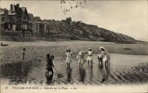 Ak Villers sur Mer Calvados, Kinder am Strand