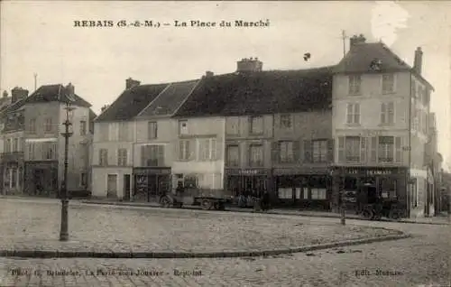 Ak Rebais Seine et Marne, Marktplatz