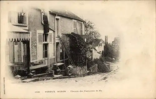 Ak Veneux Nadon Veneux les Sablons Seine et Marne, Chemin des Fontaines de By