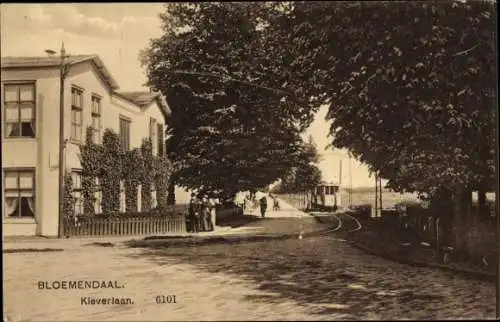 Ak Bloemendaal Nordholland Niederlande, Kleverlaan, tram