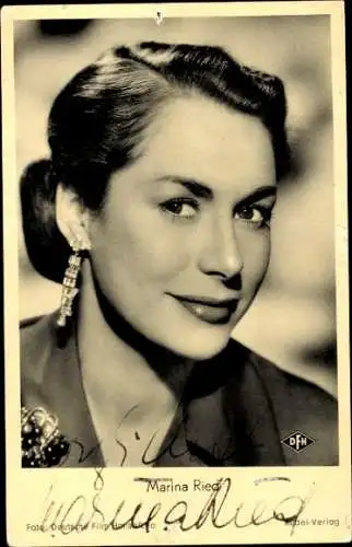 Ak Schauspielerin Marina Ried, Portrait, Witwer mit fünf Töchtern, Autogramm