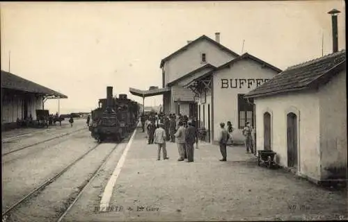 Ak Bizerte Tunesien, Bahnhof, Lokomotive fährt ein