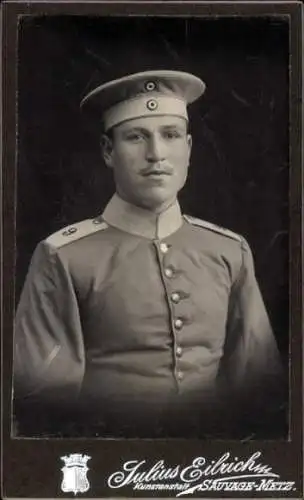 Kabinett Foto Sauvage Metz, Deutscher Soldat in Uniform, Portrait, Regiment 9