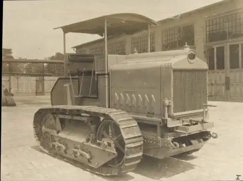 Foto Büssing Kettenfahrzeug, Raupenschlepper LZM, Juli 1920