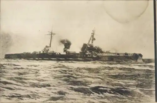 Foto Ak Deutsches Kriegsschiff, SMS Blücher, Untergang, Gefecht auf der Doggerbank 24.01.1915, I WK