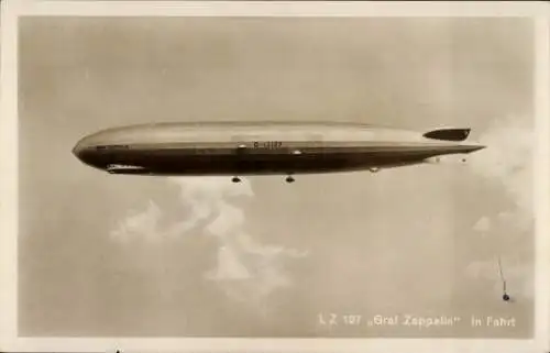 Ak LZ 127, Graf Zeppelin in Fahrt, Luftschiff